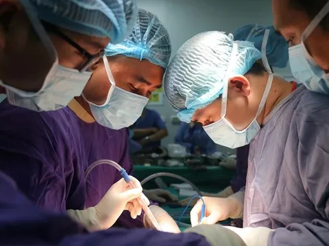 Hai người chết não hiến đa tạng hồi sinh sự sống cho 8 người