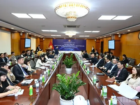 Thặng dư thương mại của Việt Nam với thị trường Âu - Mỹ đạt gần 125 tỷ USD