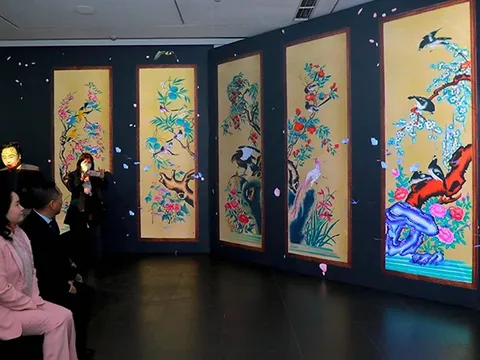 Du xuân Hà Nội qua các tác phẩm hội họa