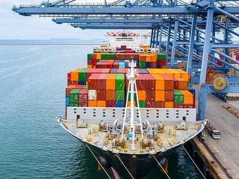 Tính đến giữa tháng 2/2024, Việt Nam xuất siêu 5,1 tỷ USD