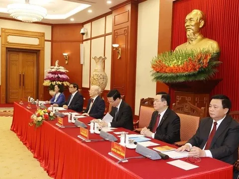 Tổng Bí thư chủ trì phiên họp đầu tiên Tiểu ban Văn kiện Đại hội XIV của Đảng