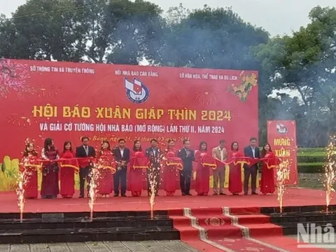 Khai mạc Hội báo Xuân tỉnh Cao Bằng năm 2024