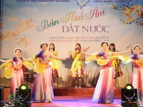 Đà Nẵng tổ chức Đêm thơ Nguyên tiêu "Bản hòa âm đất nước" tại Đình làng Thạc Gián