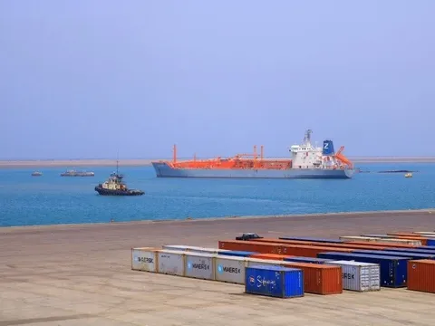 Bất ổn ở Biển Đỏ: UAE đề xuất thiết lập các tuyến thương mại mới