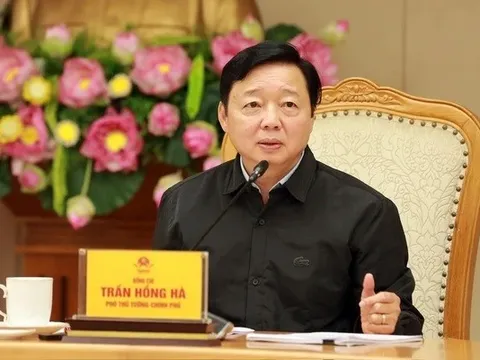 Khuyến khích doanh nghiệp tự thực hiện tái chế, xử lý chất thải