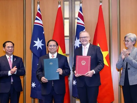 Việt Nam-Australia ký kết, trao đổi 12 văn kiện hợp tác quan trọng