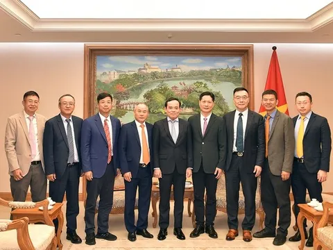 Phó Thủ tướng Trần Lưu Quang tiếp Đoàn doanh nghiệp Trung Quốc