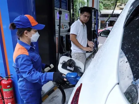 Giá xăng tiếp tục tăng tại kỳ điều hành ngày 28/3/2024