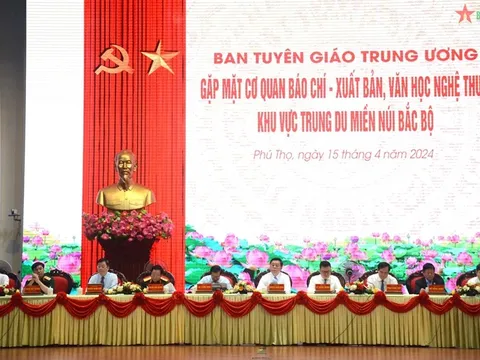 Gặp mặt các cơ quan báo chí, xuất bản, văn học nghệ thuật khu vực Trung du miền núi Bắc Bộ