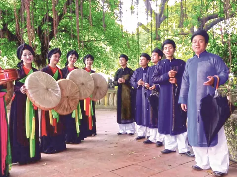 Bảo vệ và phát huy giá trị di sản văn hóa phi vật thể