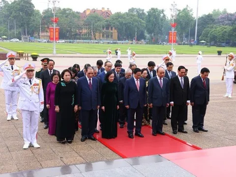 Lãnh đạo Đảng, Nhà nước vào Lăng viếng Chủ tịch Hồ Chí Minh