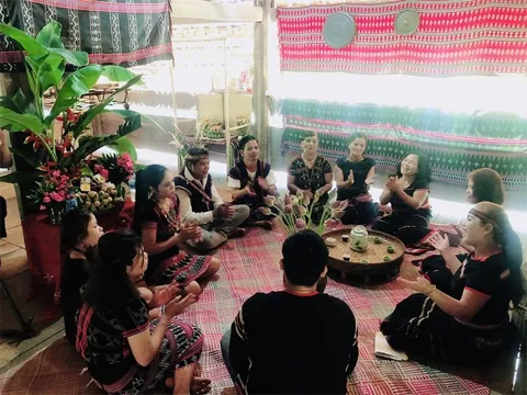 Nhiều hoạt động kỷ niệm Ngày sinh Chủ tịch Hồ Chí Minh chủ đề “Theo dấu chân Người”