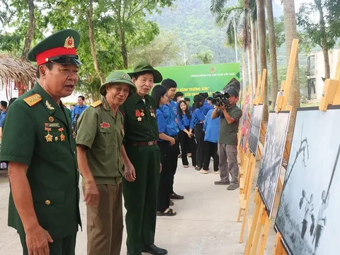 Quảng Bình: Triển lãm tư liệu lịch sử “Kiêu hãnh Trường Sơn”