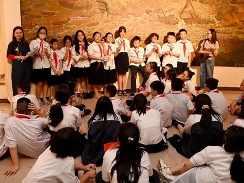 Bảo tàng thu hút công chúng bằng hoạt động giáo dục, trải nghiệm