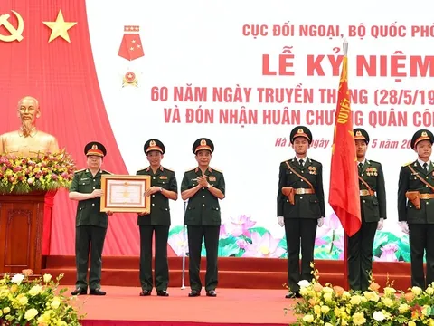 Cục Đối ngoại (Bộ Quốc phòng) đón nhận Huân chương Quân công hạng Nhất