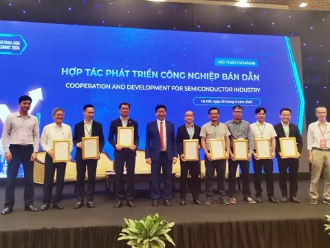 Cần chiến lược ngoại giao tổng lực để phát triển công nghiệp bán dẫn