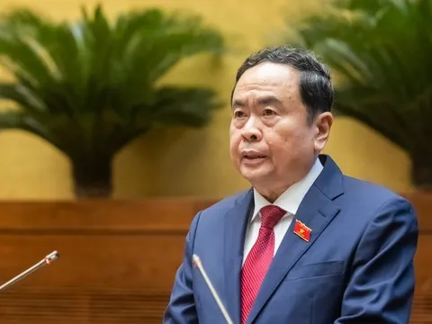 Phiên chất vấn nhóm vấn đề tài nguyên và môi trường diễn ra sôi nổi, thẳng thắn