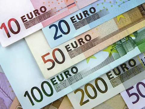 Eurozone chờ đợi luồng sinh khí mới từ đợt hạ lãi suất của ECB