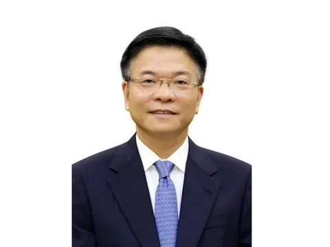 Bộ trưởng Bộ Tư pháp Lê Thành Long giữ chức Phó Thủ tướng Chính phủ