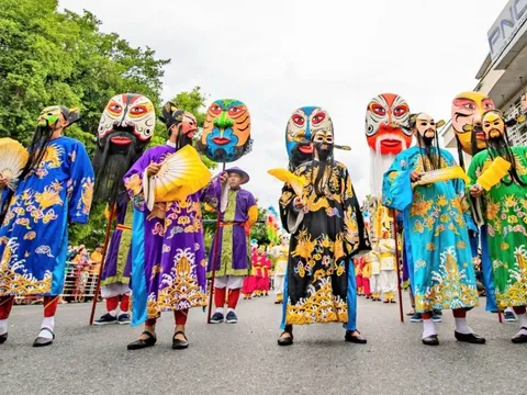Thừa Thiên Huế sôi động lễ hội với Festival Huế 2024