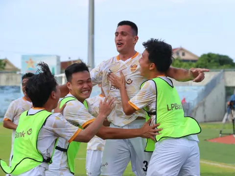 Trẻ TP Hồ Chí Minh và Định Hướng Phú Nhuận giành quyền lên hạng Nhất quốc gia mùa giải 2024/25