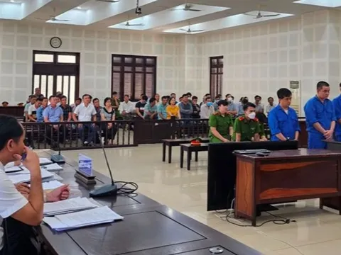 Nhận hối lộ, Giám đốc Trung tâm đăng kiểm xe cơ giới Đà Nẵng và thuộc cấp lĩnh án