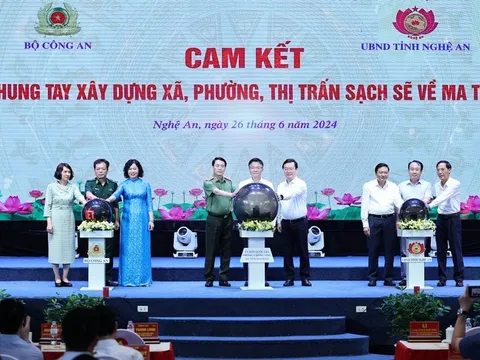 "Chúng ta sẽ đoàn kết một lòng đẩy lùi hiểm họa ma túy ra khỏi đời sống xã hội"