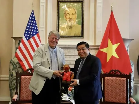 Mời chuyên gia hàng đầu về bán dẫn của Hoa Kỳ làm cố vấn cho Việt Nam