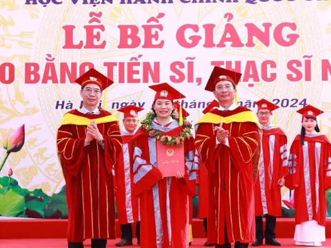 Học viện Hành chính Quốc gia trao bằng cho 17 Tiến sĩ Quản lý công