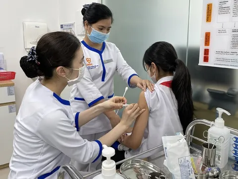 Tăng cường kiểm soát lây nhiễm bệnh sởi, ho gà tại các cơ sở khám chữa bệnh