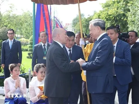 Quốc vương Campuchia chủ trì lễ đón chính thức Chủ tịch nước Tô Lâm