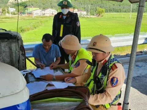 Phạt 48,5 triệu đồng tài xế dương tính ma túy điều khiển xe vào đường cấm