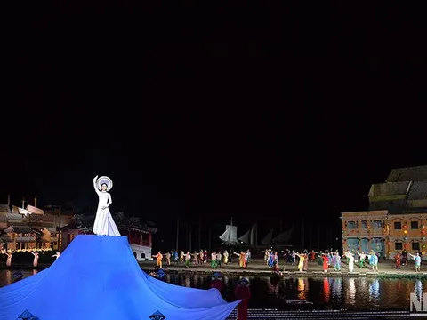 Lắng đọng "bữa tiệc văn hóa" tái hiện hàng trăm năm thăng trầm của Hội An