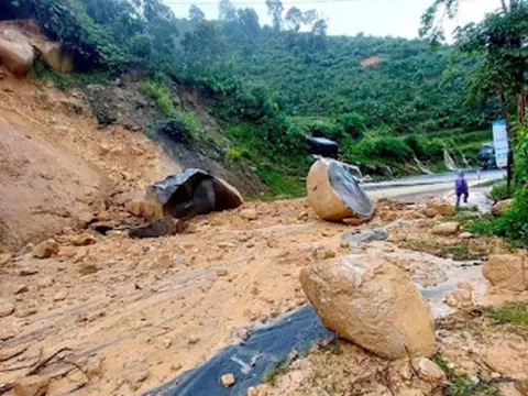 Cảnh báo lũ quét, sạt lở, sụt lún đất tại 16 tỉnh, thành phố