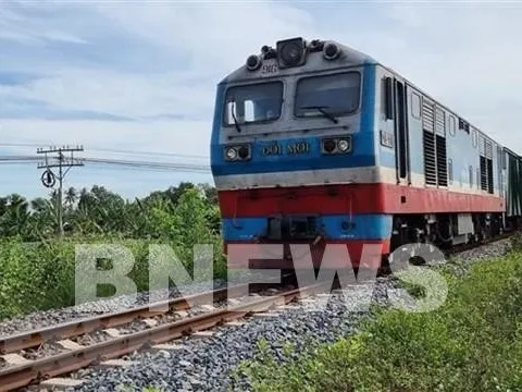 Đường sắt Bắc - Nam hoạt động trở lại, tuyến Hà Nội - Hải Phòng duy trì 2 đôi tàu