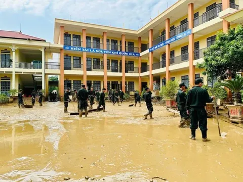 Miễn, giảm học phí, hỗ trợ tài chính cho sinh viên bị thiệt hại sau bão