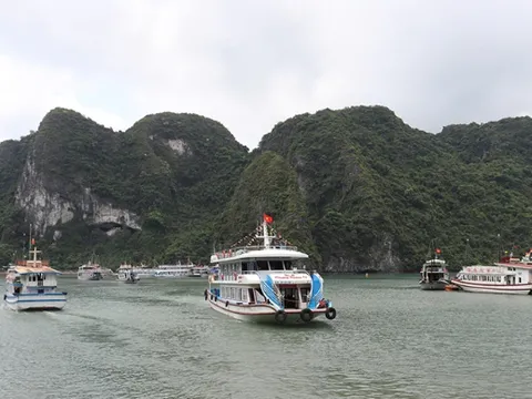 Du lịch Quảng Ninh tăng tốc sau bão