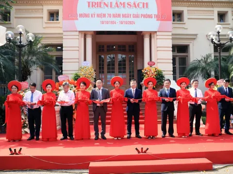 Triển lãm Sách chào mừng 70 năm Ngày Giải phóng Thủ đô