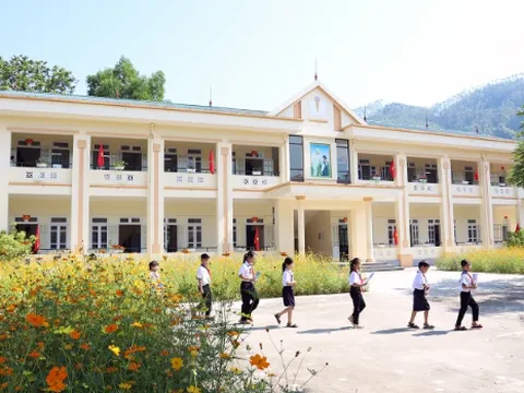 Tuyên Quang: Sớm đưa 8 học sinh phân hiệu Đồng Hưng đến học ở trường chính