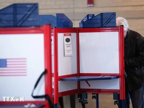 Bầu cử Mỹ 2024: Số lượng cử tri đi bỏ phiếu sớm ở bang chiến địa Georgia lập kỷ lục