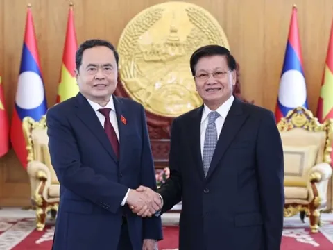 Góp phần thắt chặt hơn nữa mối quan hệ gắn bó keo sơn Việt Nam-Lào
