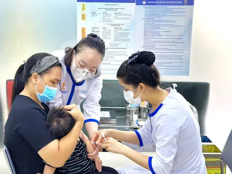Hà Nội: Gần 23.000 trẻ từ 1-5 tuổi được tiêm vắc xin phòng bệnh sởi