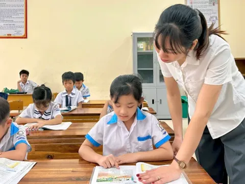 Tuyên Quang: 8 học sinh phân hiệu Đồng Hưng đã đến học ở trường chính