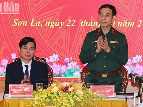 Đại tướng Phan Văn Giang làm việc với Ban Thường vụ Tỉnh ủy Sơn La
