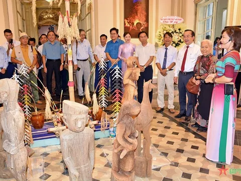 Trưng bày “Gia Lai - Sắc màu văn hóa” với nhiều hiện vật đặc sắc