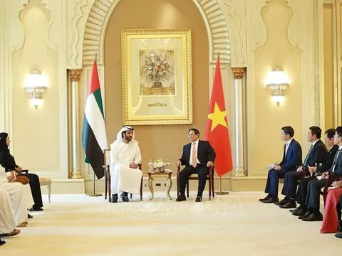 Thủ tướng Phạm Minh Chính tiếp Bộ trưởng Kinh tế UAE