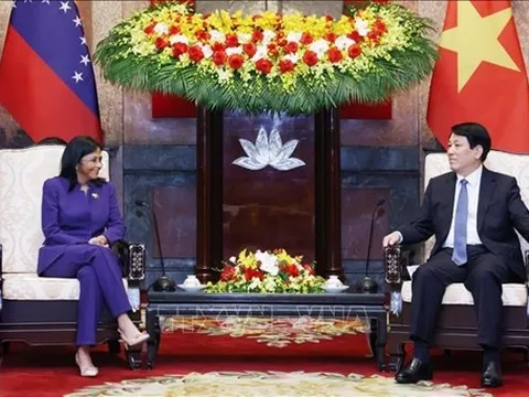 Chủ tịch nước Lương Cường tiếp Phó tổng thống Thường trực Cộng hòa Venezuela