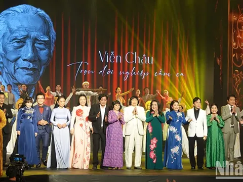Đêm tôn vinh “ông vua vọng cổ” Viễn Châu