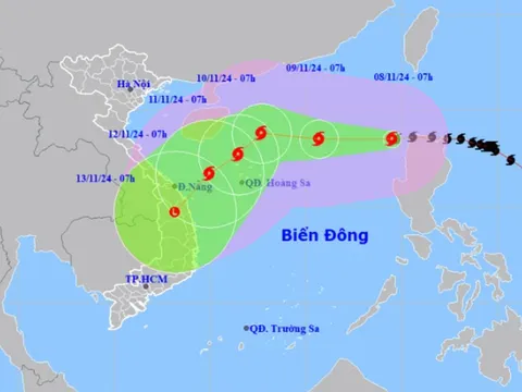 Bão số 7 mạnh cấp 14, giật cấp 17 trên vùng biển bắc Biển Đông
