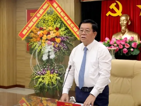 Trưởng Ban Tuyên giáo Trung ương thăm Học viện Kỹ thuật Quân sự